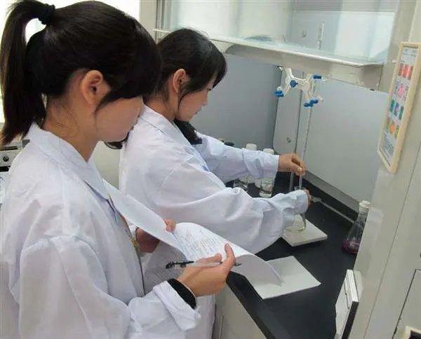 守護品質的“隱形衛(wèi)士”——探訪廣東精誠致遠檢測技術服務